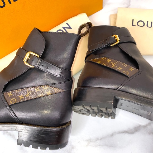 LOUIS VUITTON Ankle Boot SZ 40/US 10 EUC - Picture 9 of 10